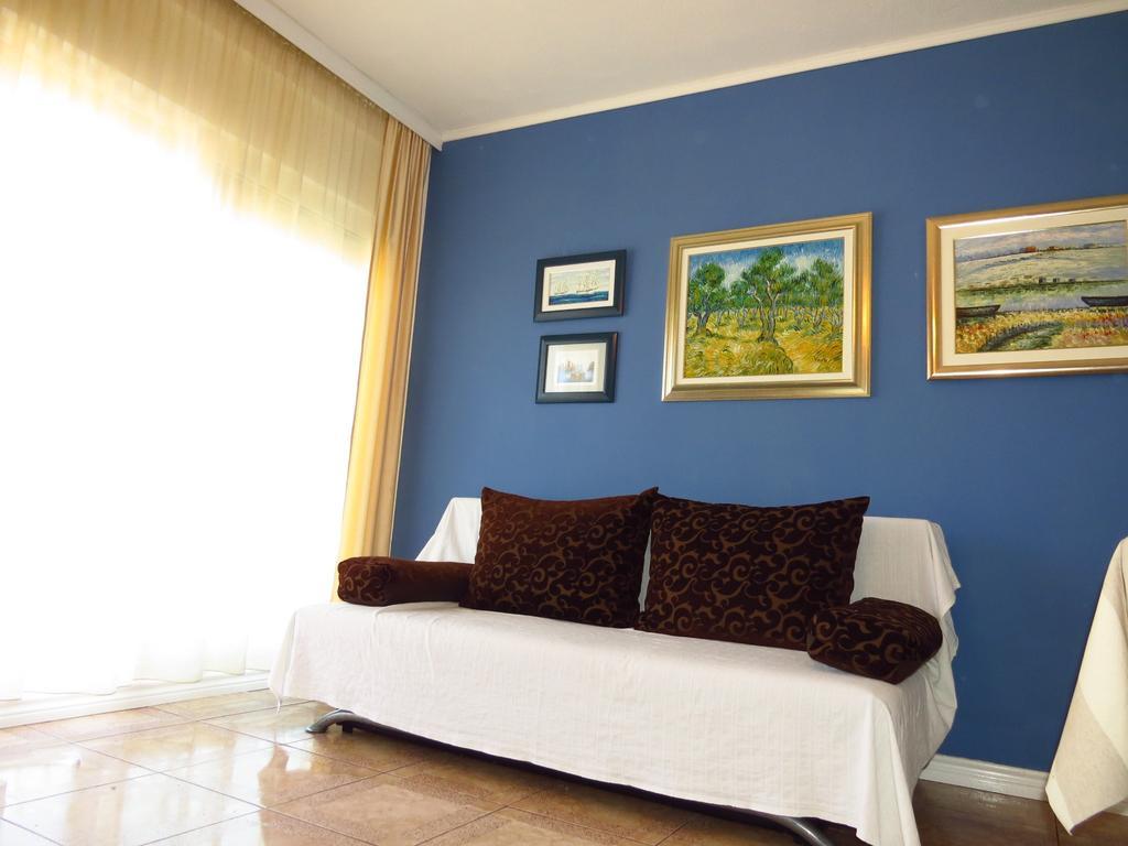 Apartments Barba Trogir Exterior photo